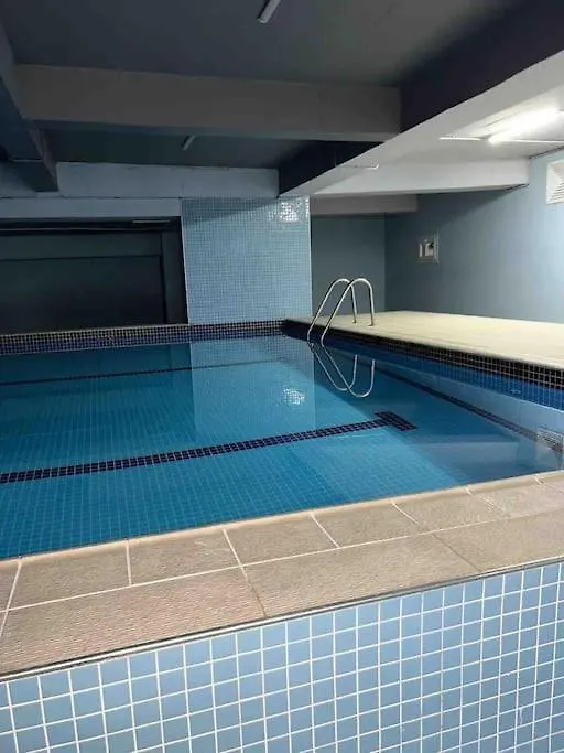 Cosy House Pool-Gym-Wifi-Air Conditioner-Car Park Estambul