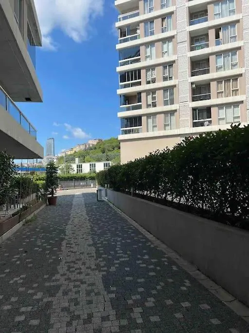 Cosy House Pool-Gym-Wifi-Air Conditioner-Car Park Estambul